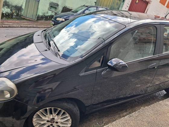 FIAT PUNTO 1.6 ESSENCE 16V FLEX 4P MANUAL